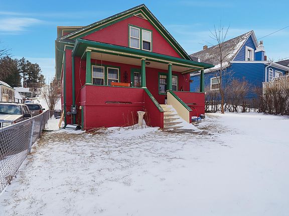 3rd image of 215 E Summit St