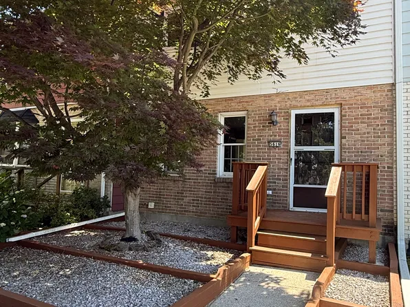 5616 Wedge Ln, Allentown, PA 18106