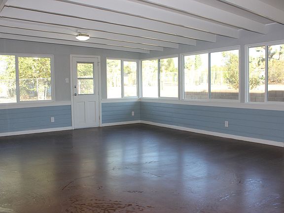 Large, Bright,Bonus Room