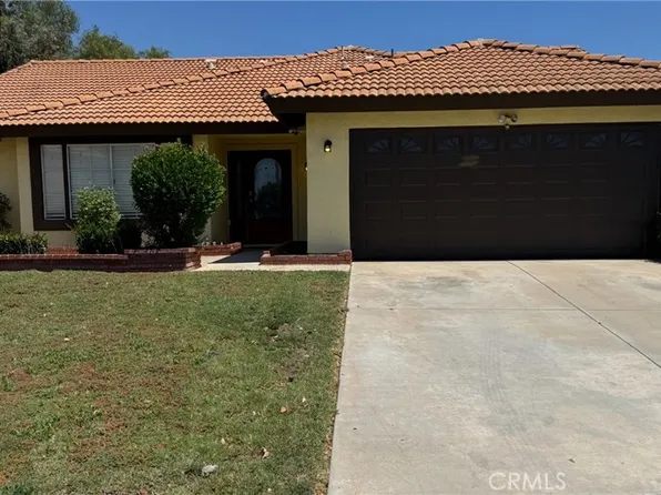 13638 Regis Dr, Moreno Valley, CA 92555