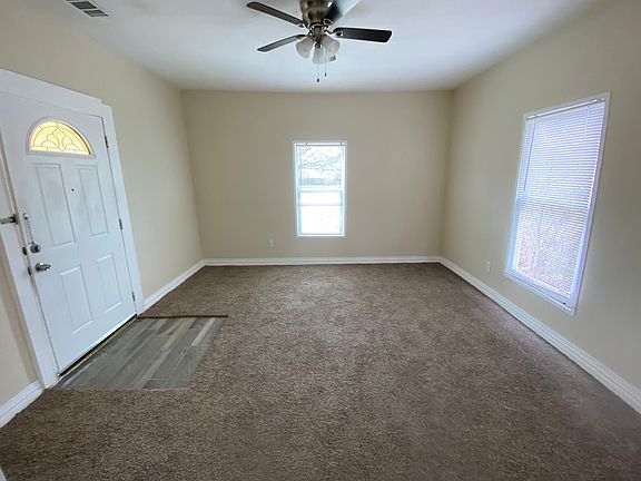 2nd image of 308 Ash St