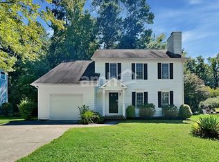 6012 Eaglesfield Dr, Raleigh, NC 27613