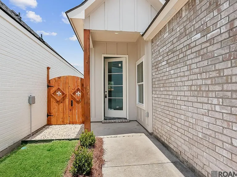 15513 Fields Creek Ave — Photo 2