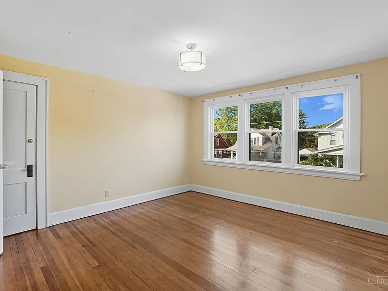 3017 Hull Ave — Photo 22