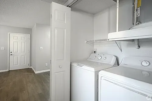 Blue Ridge Apartments — Photo 30