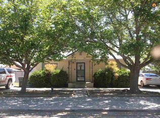 606 N Ash St, Carlsbad, NM 88220