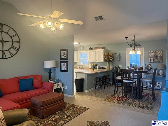 4th image of 2147 Kentwood Dr