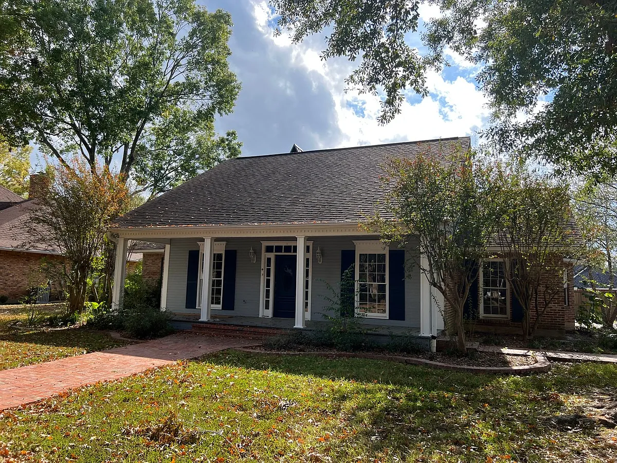 Building Photo - 428 Tealwood Dr