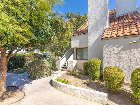 363 N Melrose Dr Unit H, Vista, CA 92083