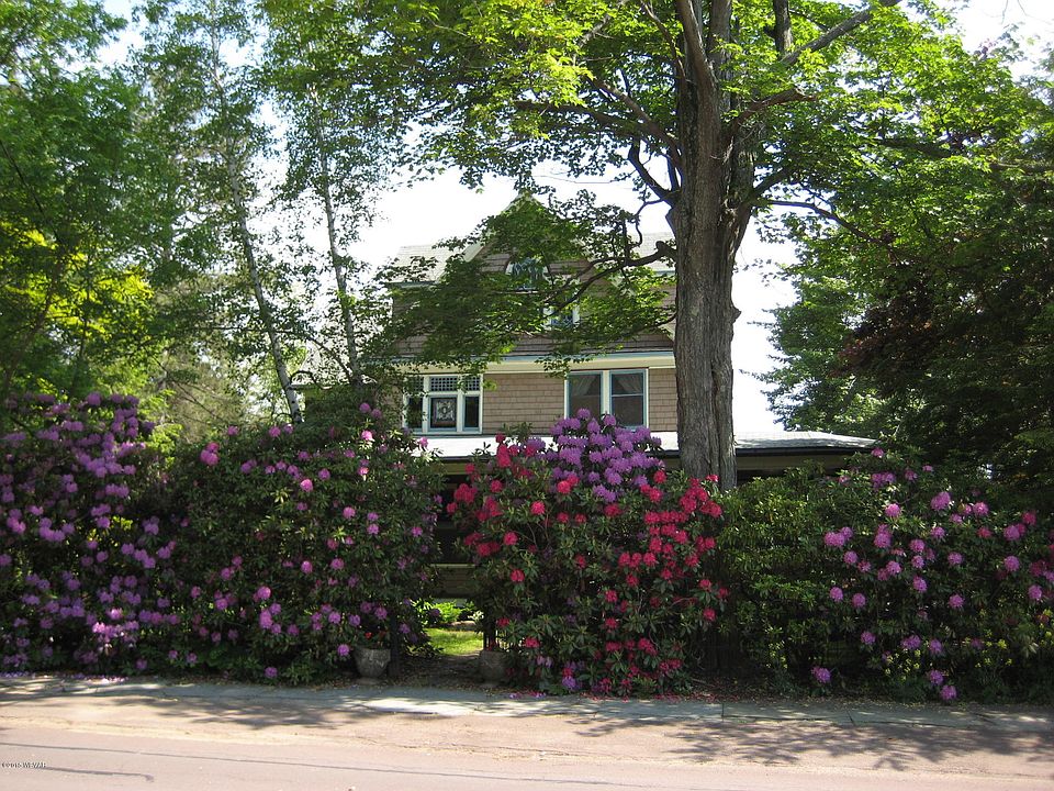 437 Eagles Mere Ave, Eagles Mere, PA 17731 Zillow