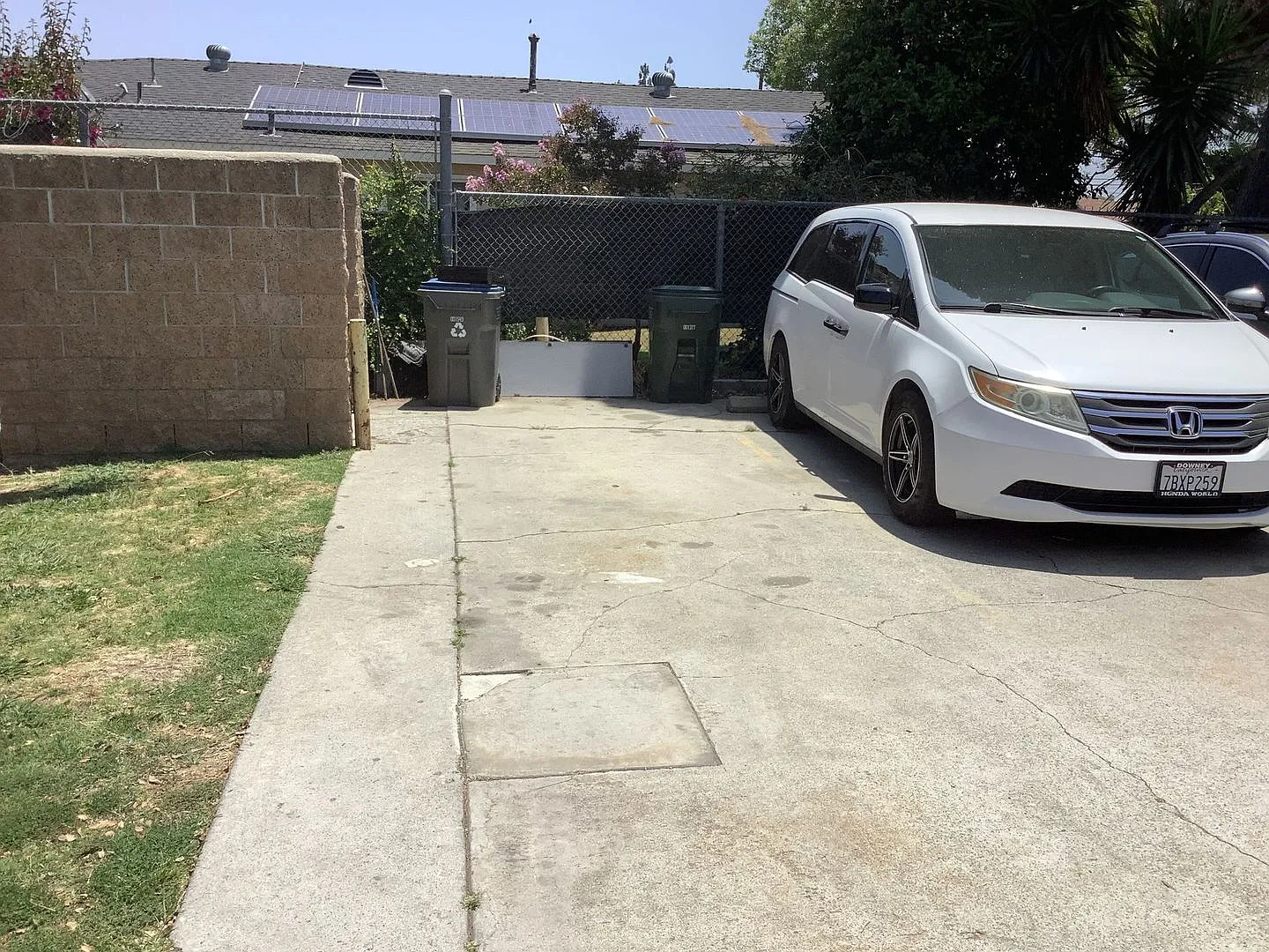 5909 Cecilia St. — Photo 2