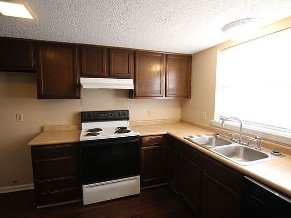 5th image of 2518 Delmar St #2520
