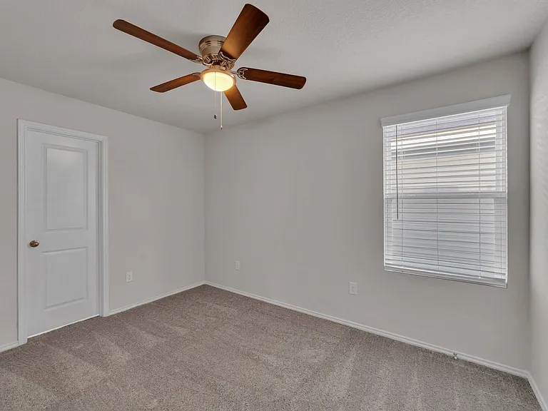 7356 Misty Ridge Dr — Photo 6