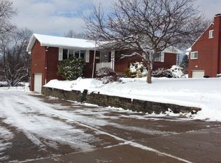 1259 Loyal Dr, Clairton, PA