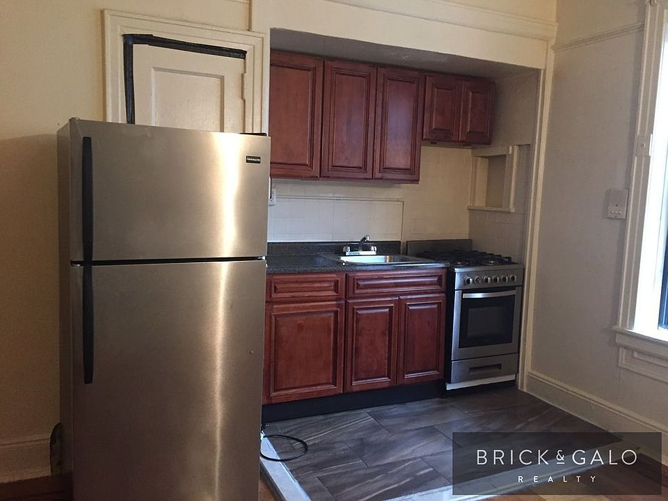 1st image of 2100 Westbury Ct APT 4G