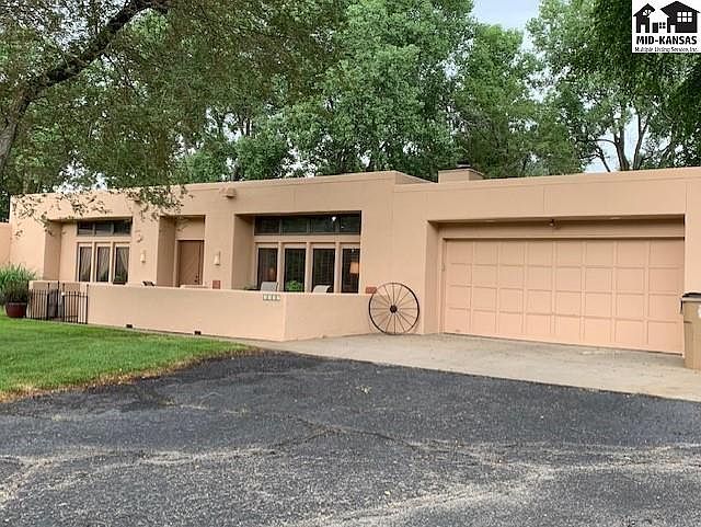 1st image of 3103 Mission Dr