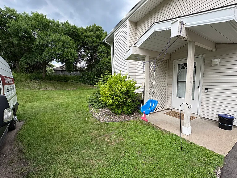 8006 Timber Lake Dr — Photo 2