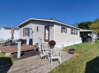 48571 Lakeview E, Shelby Township, MI 48317