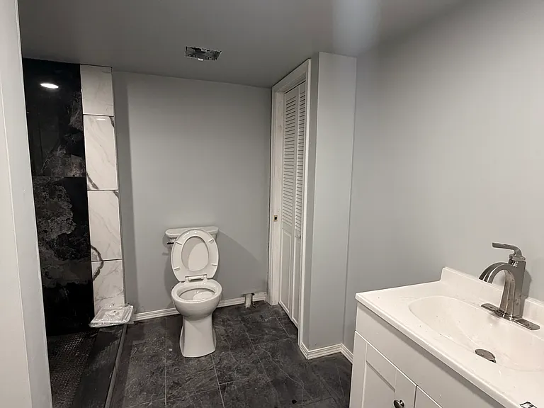 154 W Barber Ave — Photo 9