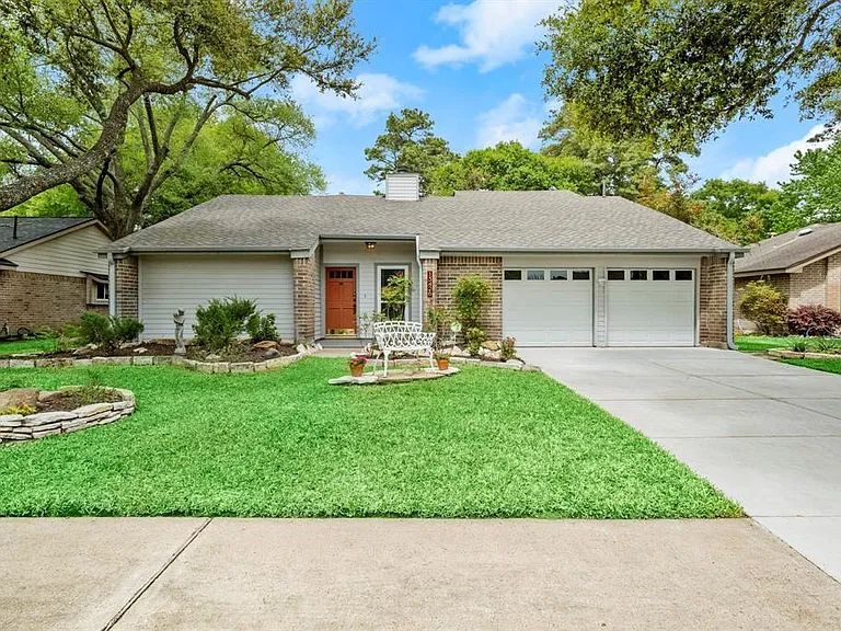 13426 Nevermore Dr — Photo 1