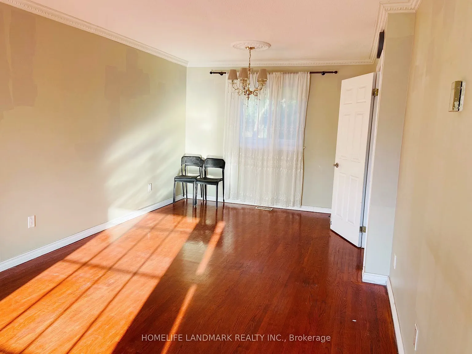 6 bed, $3,800 — Photo 2