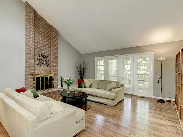13 Avalon Ct — Photo 12