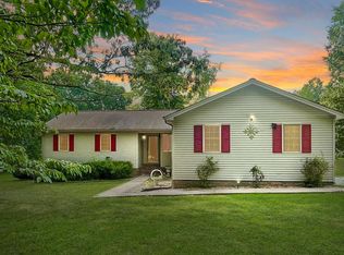 375 Wilbur James Rd, Manitou, KY 42436