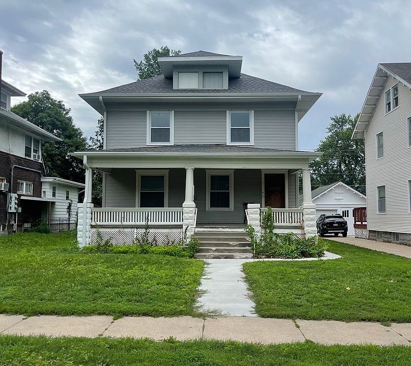 1st image of 1445 A St #B