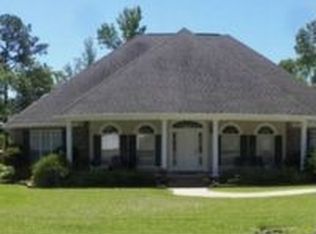 8820 Manoo St, Diamondhead, MS 39525