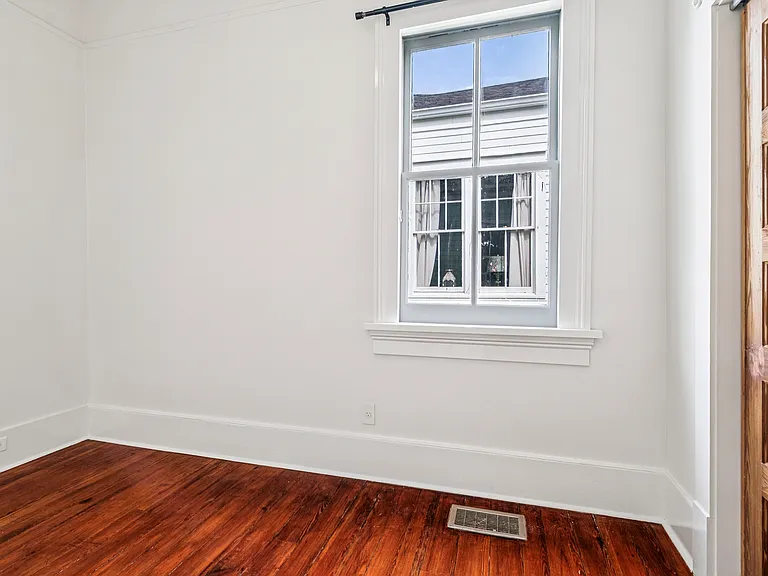 2642 Lepage St — Photo 7