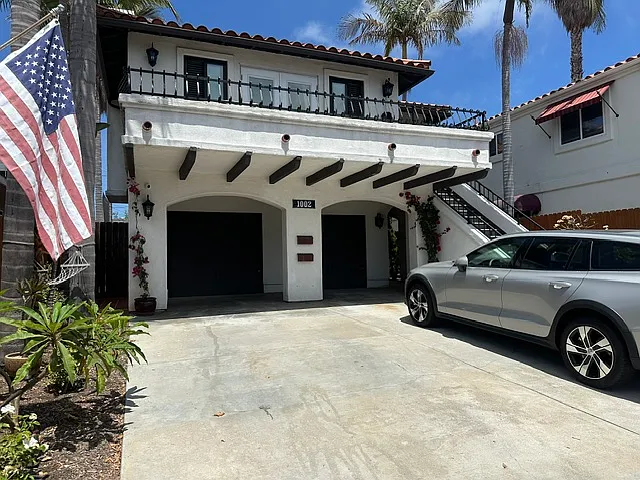 1002 El Prado #A — Photo 1