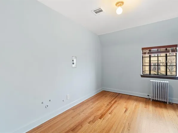 2314 Palisade Avenue image 27 of 49