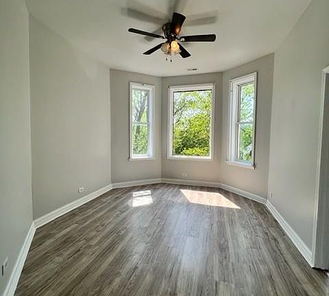 4th image of 6633 S Langley Ave #3
