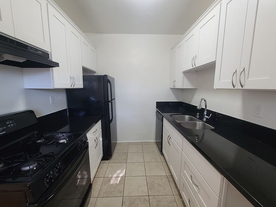 1st image of 802 Hilldale Ave APT 6