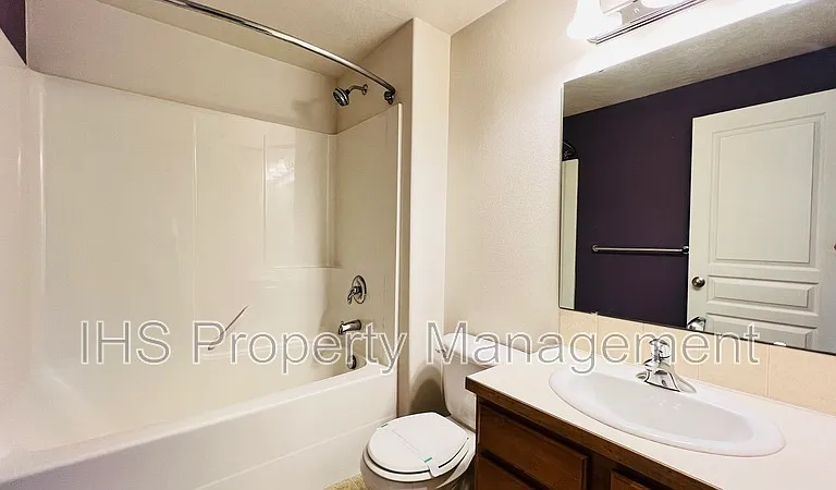 5718 Westport Ln — Photo 8
