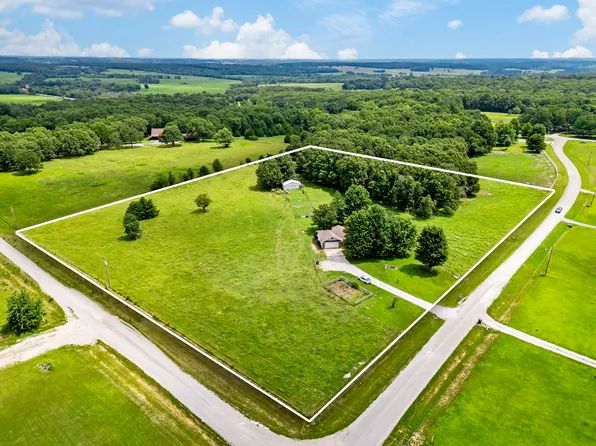 188 Deerfield Drive, Niangua, MO 65713