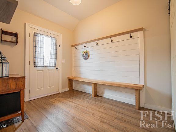 3rd image of 77 Port Penn Rd