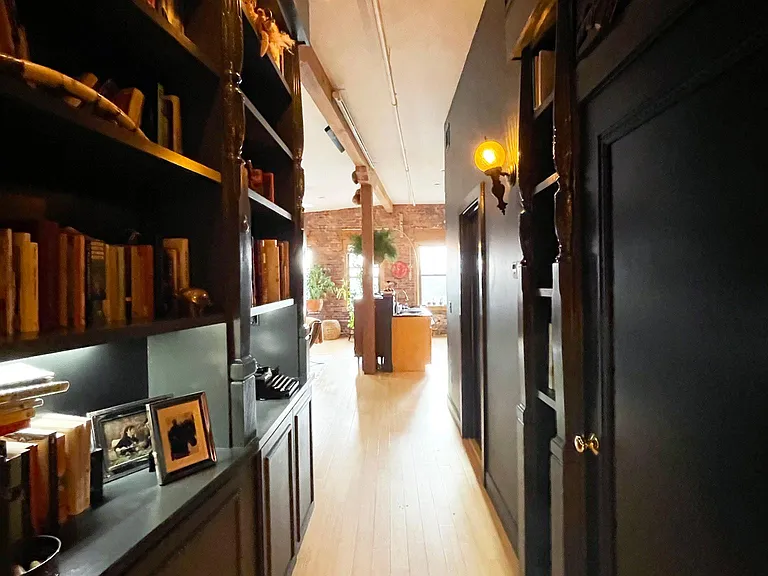 27 Fayette St — Photo 12