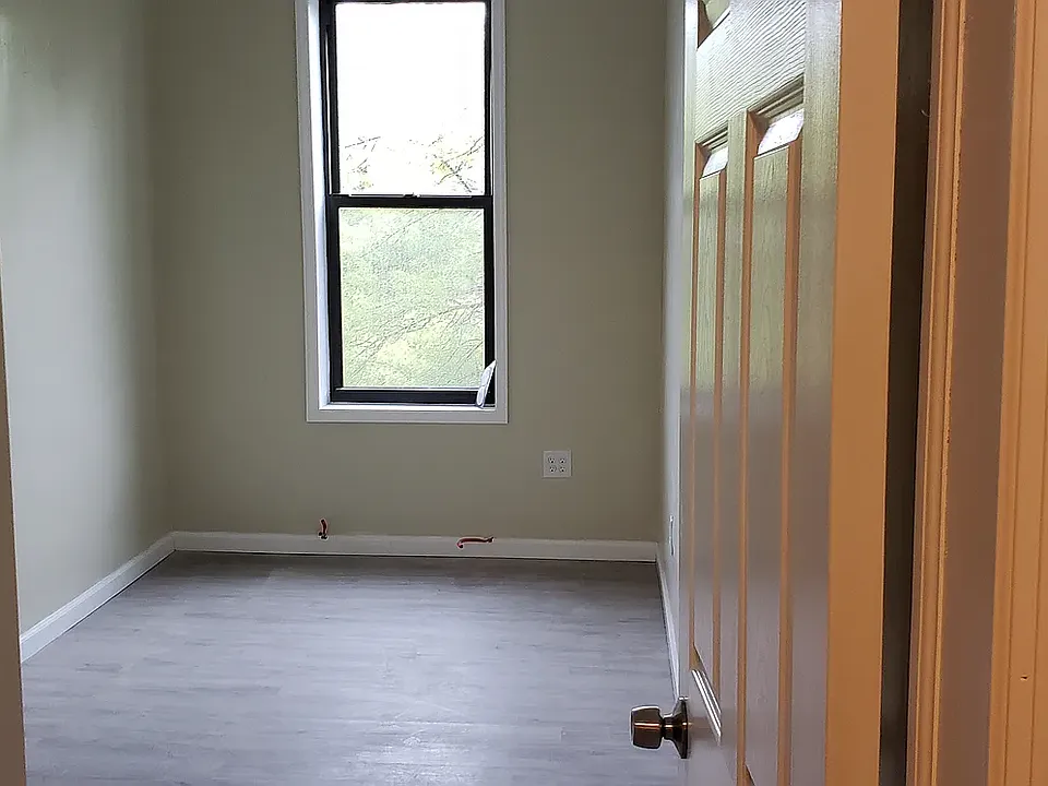 1233 Flatbush Ave #2