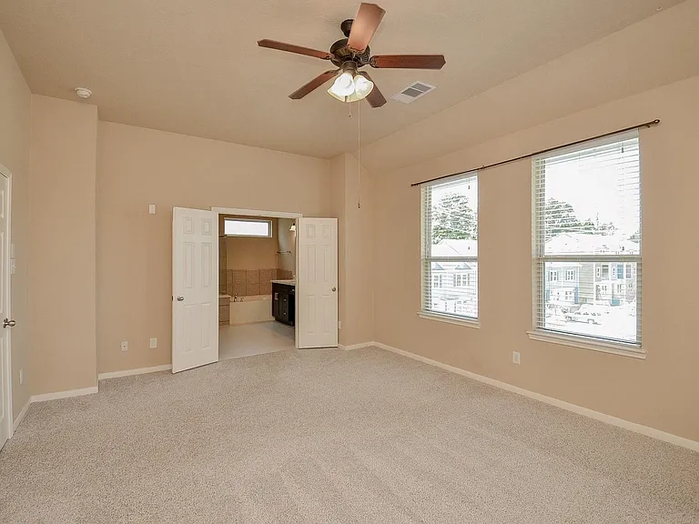 3307 Home Point Dr — Photo 19