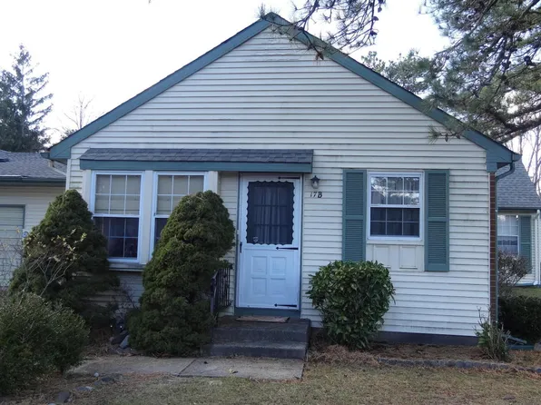 17B Penwood Dr #54A, Whiting, NJ 08759