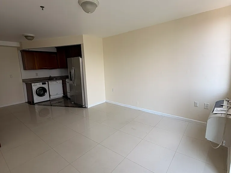 8411 Lander St #15 — Photo 7