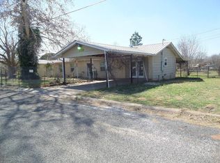710 Elm St, Mason, TX 76856