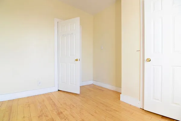 Rented by Skyward | media 13