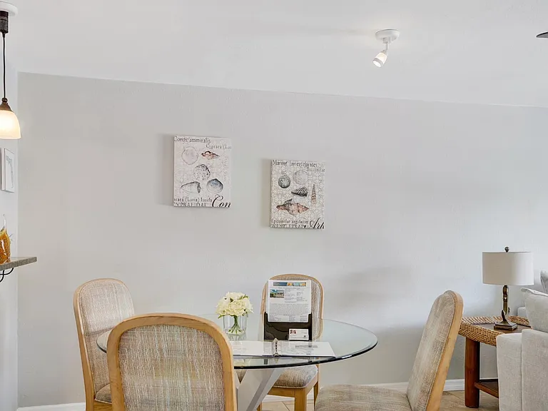 464 N Paula Dr #211 — Photo 17