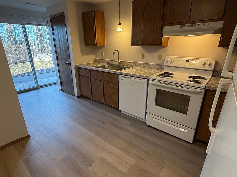 2717 Humboldt Rd — Photo 25