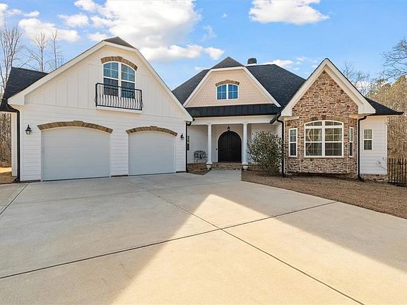 5th image of 656 Paynes Lake Rd