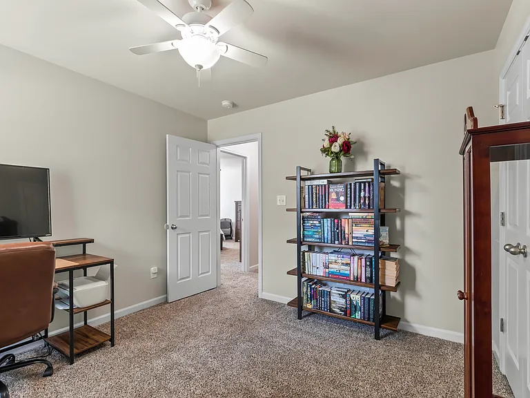 5620 Nessee St — Photo 23