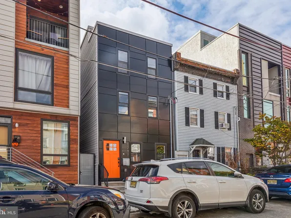 1240 E Fletcher St, Philadelphia, PA 19125