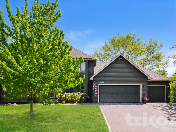 13610 Georgia Dr, Apple Valley, MN 55124